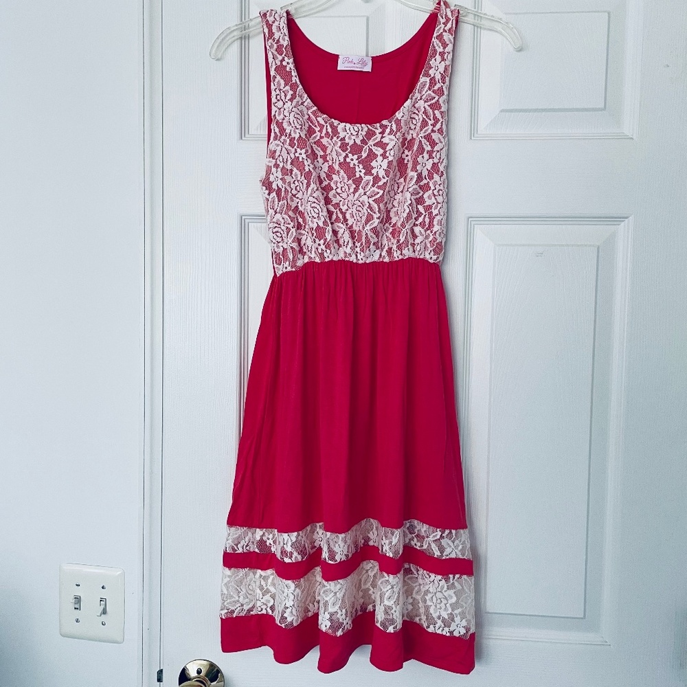 Pink Lily - Pink and white lace dress